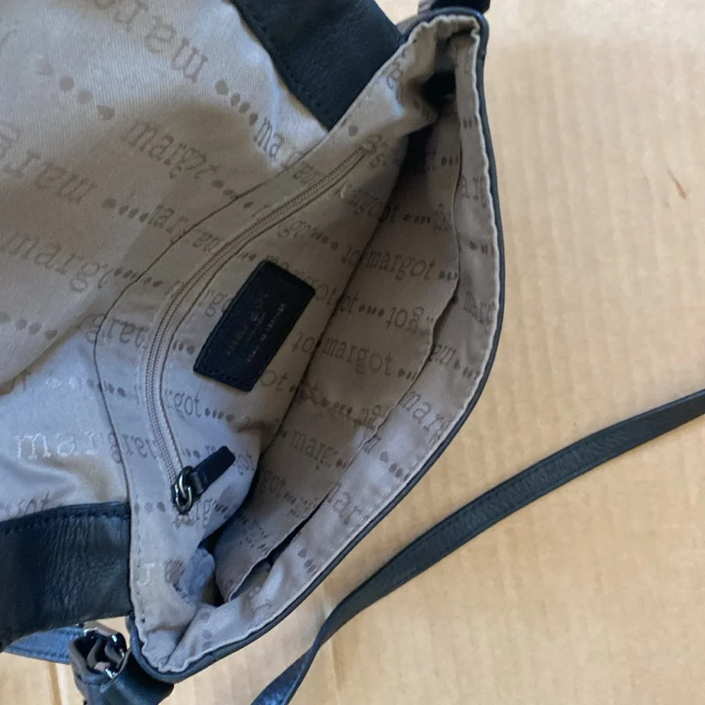 Margot leather cross body bag - Picture 5 of 9